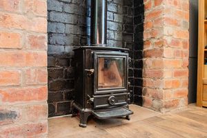 Photo 5- click for photo gallery